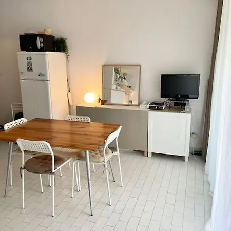 Les Pieds Dans Le Sable 拉格朗德默特